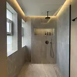 Old Town Luxury 3 Апартаменты *
