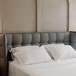 Old Town Luxury 3 Apartment