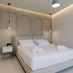 Old Town Luxury 3 Apartment *