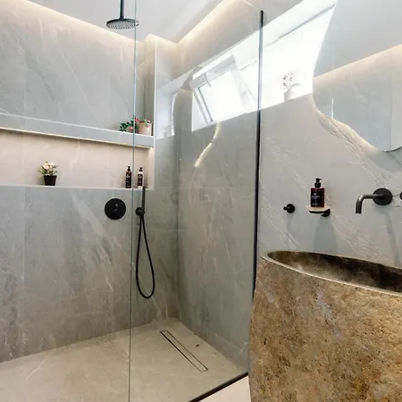 Old Town Luxury 3 Apartman Kosz